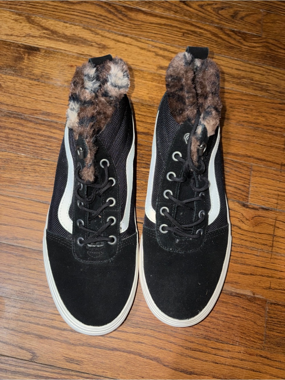 Vans Fur lined high tops